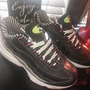 Girls Nike Air Max